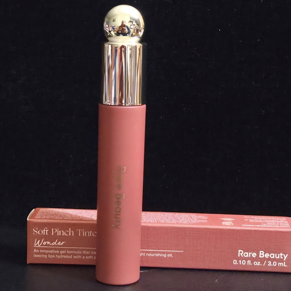 Rare Beauty by Selena Gomez Soft Pinch Tinted Lip Oil Stain in Wonder